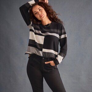 Fall '25 Boardgame Pullover